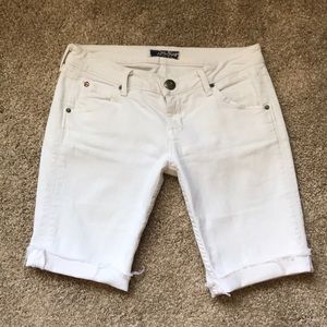 Hudson Jeans White Cut Off Shorts Size 28